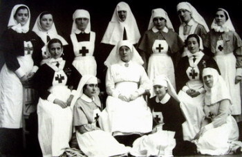 Отношение младших к старшим в церковной среде. Как услышать старшего